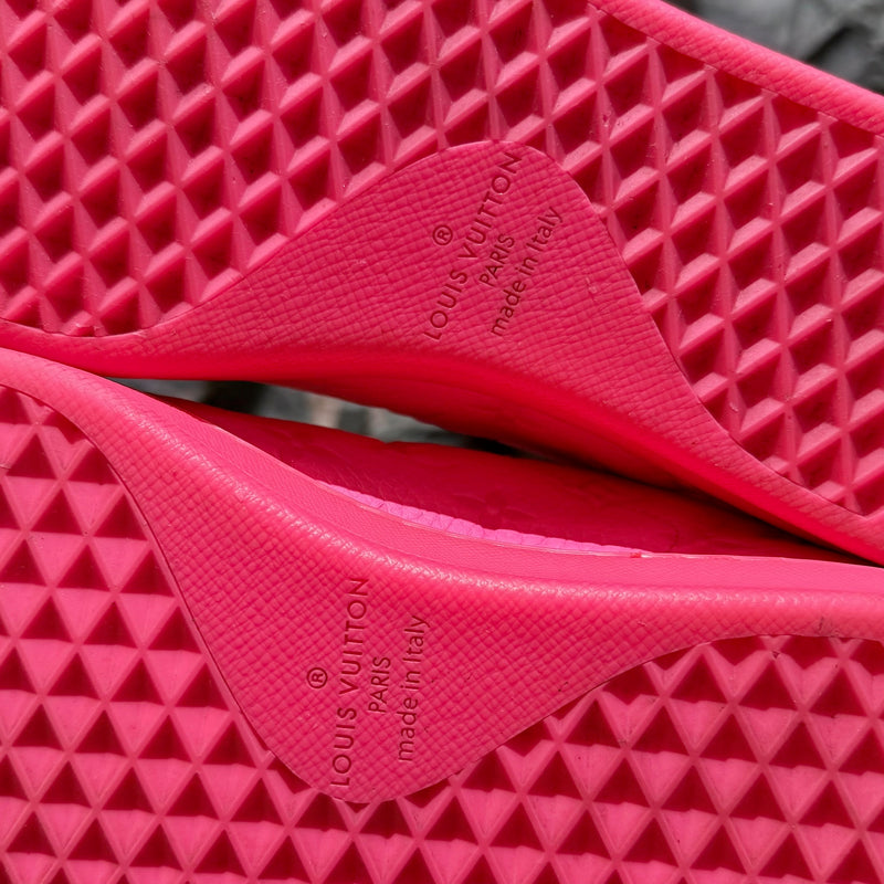 Louis Vuitton Hot Pink Monogram Luxembourg Low-top Sneakers