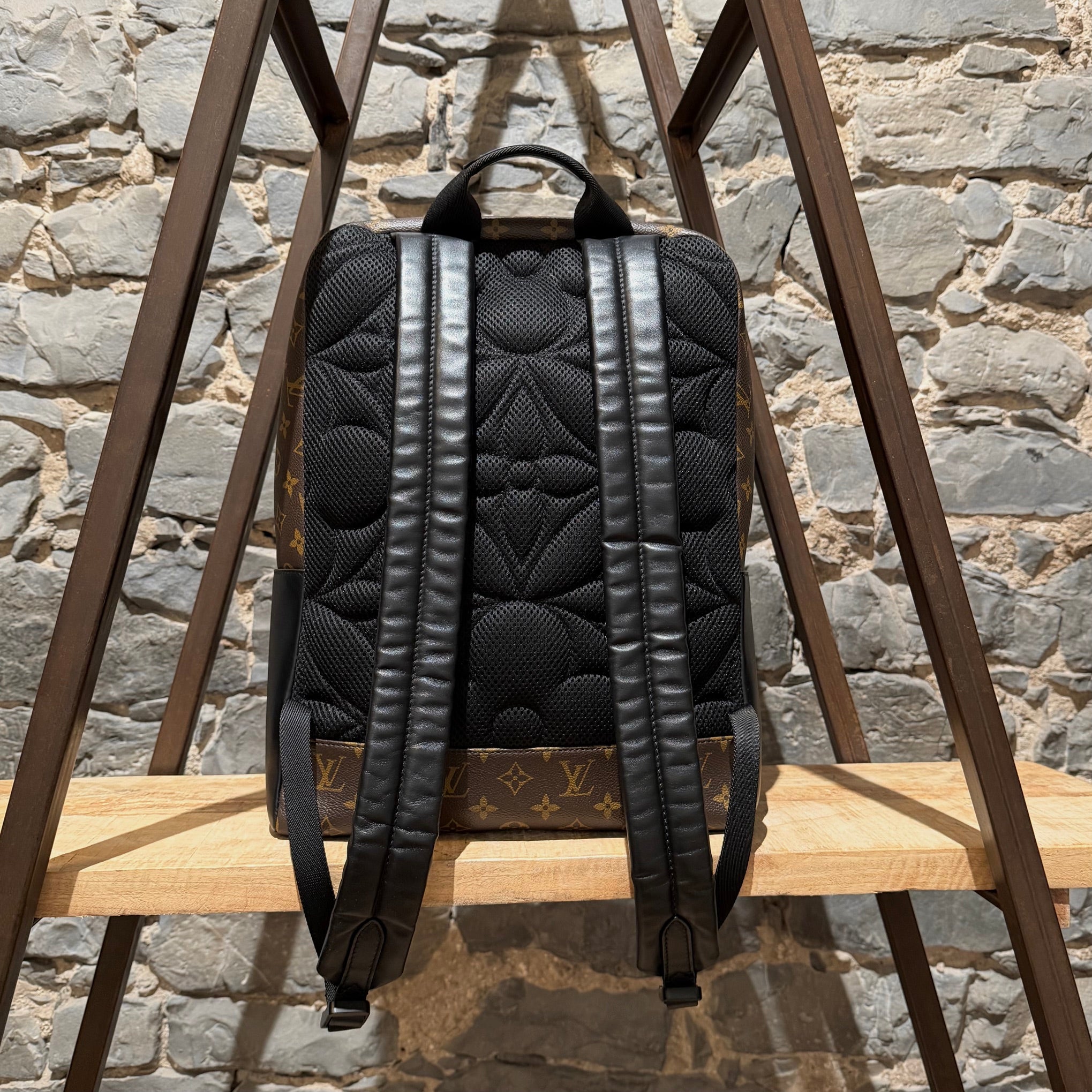 Louis Vuitton Monogram Macassar Dean Backpack – Boutique LUC.S