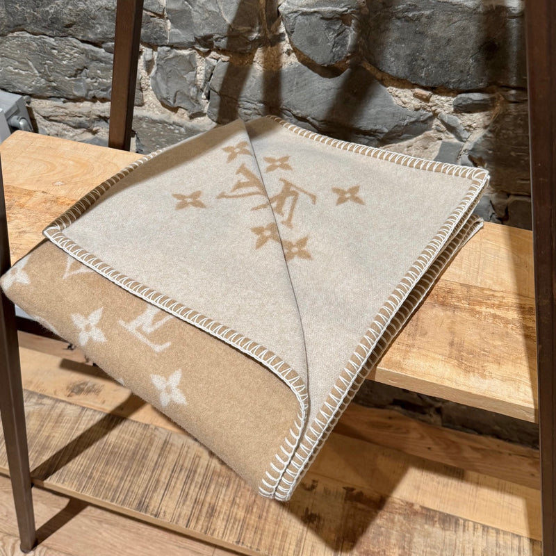 Both sides of Louis Vuitton Neo Monogram Beige Wool Blend Blanket