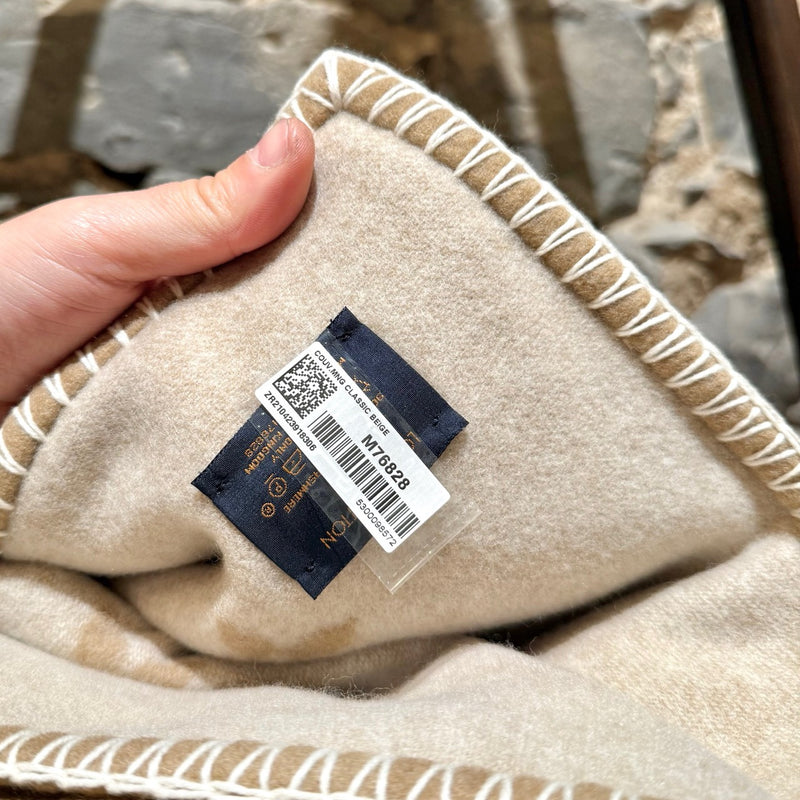 Tag of Louis Vuitton Neo Monogram Beige Wool Blend Blanket