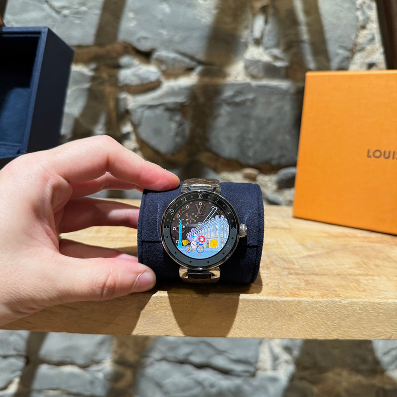 Front view of Louis Vuitton QA050 Tambour Horizon Monogram Watch