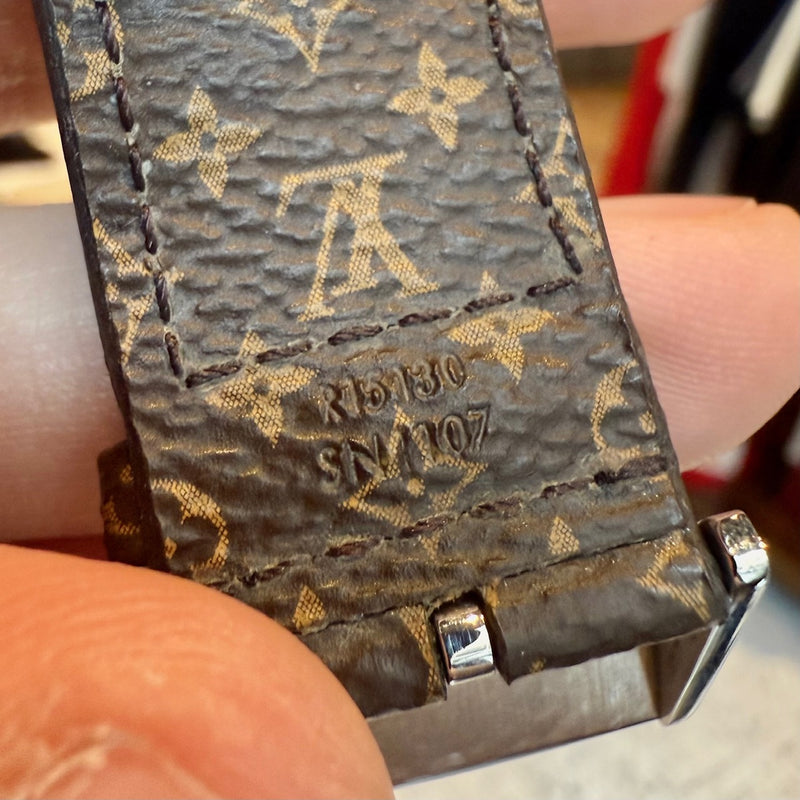 Stamps of Louis Vuitton QA050 Tambour Horizon Monogram Watch