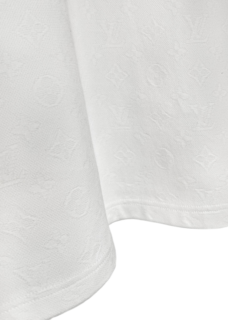 Hem of Louis Vuitton White Monogram Piqué Signature 3D Pocket T-shirt