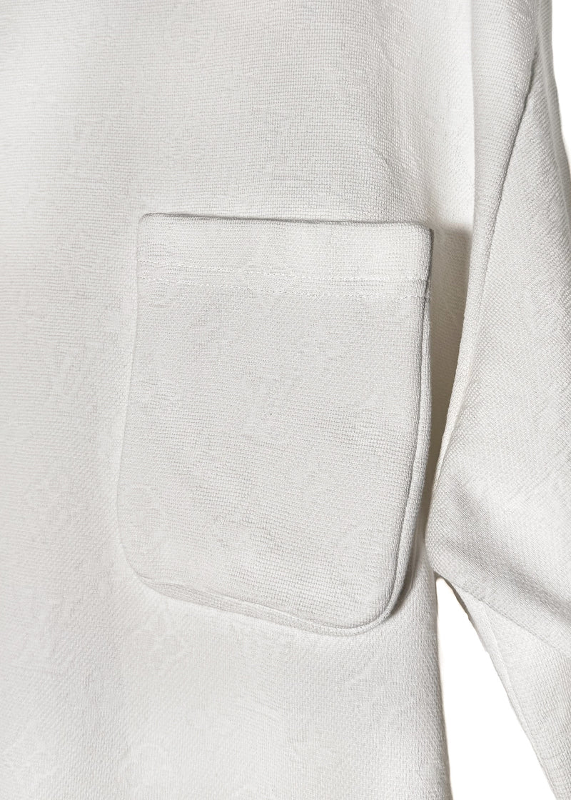 Front pocket of Louis Vuitton White Monogram Piqué Signature 3D Pocket T-shirt