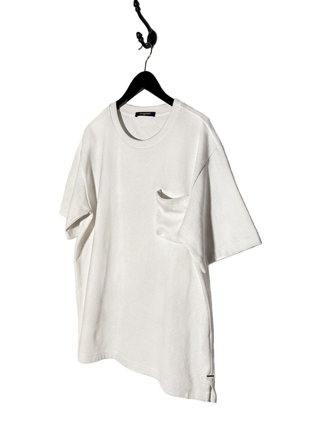 Front side of Louis Vuitton White Monogram Piqué Signature 3D Pocket T-shirt