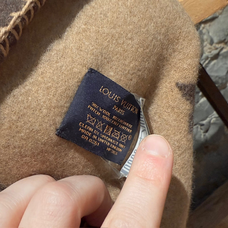 Louis Vuitton x NBA Lettering Brown Wool Cashmere Neo Monogram Blanket