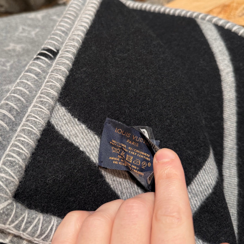 Louis Vuitton x NBA Wool Cashmere Grey Black Basket Court Blanket