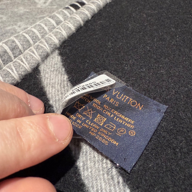 Louis Vuitton x NBA Wool Cashmere Grey Black Basket Court Blanket
