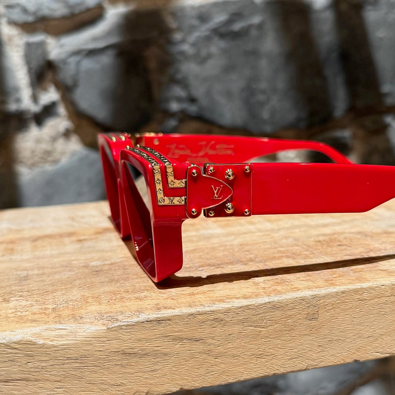 Hinges of Louis Vuitton Z1169W 9F2 SS22 Red Acetate 1.1 Millionaires Sunglasses
