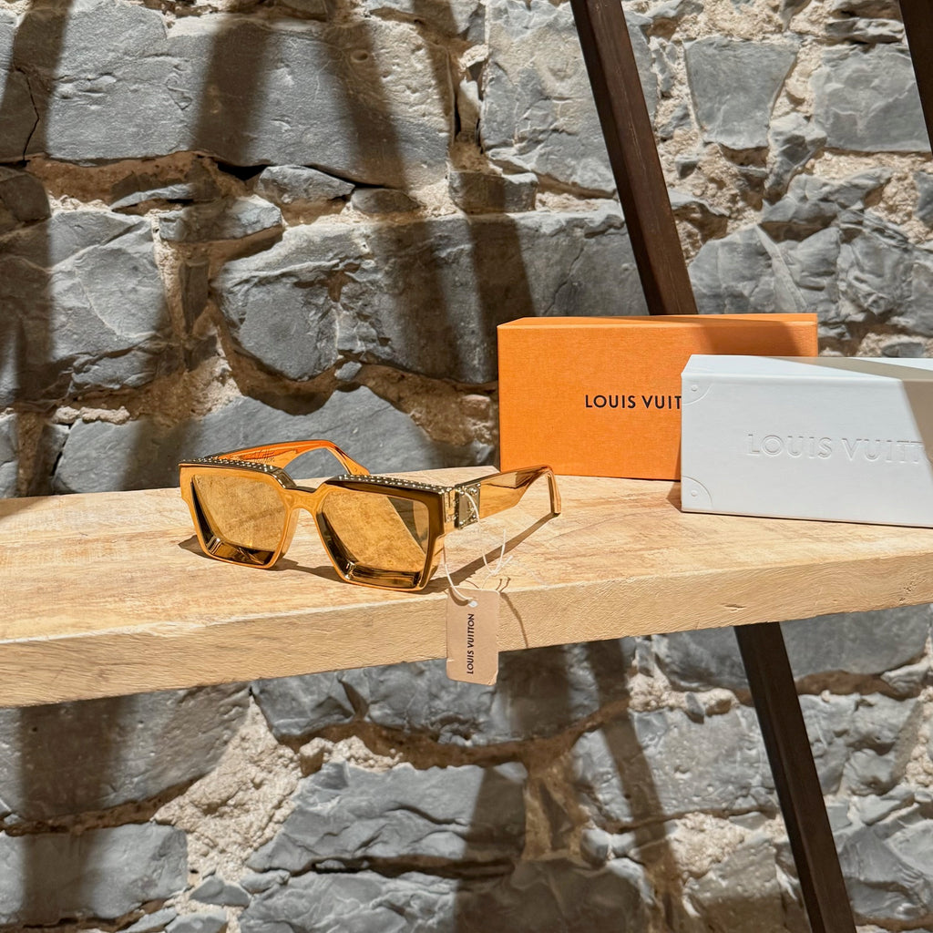 Rare lunettes de soleil Louis Vuitton Z1486W 948 Millionaires