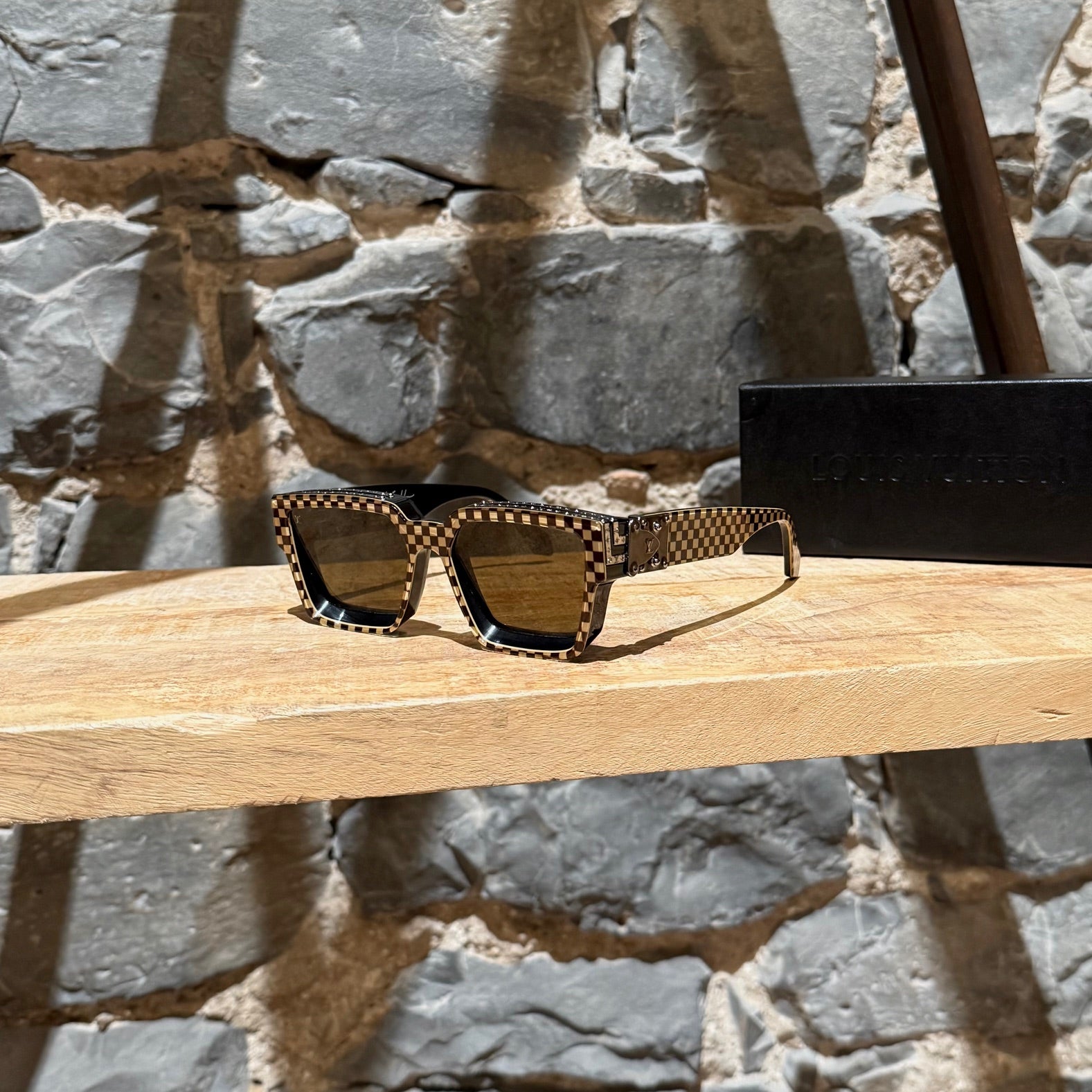 Louis Vuitton Z2394W 6TU Brown Damier Pop Acetate 1.1 Millionaires