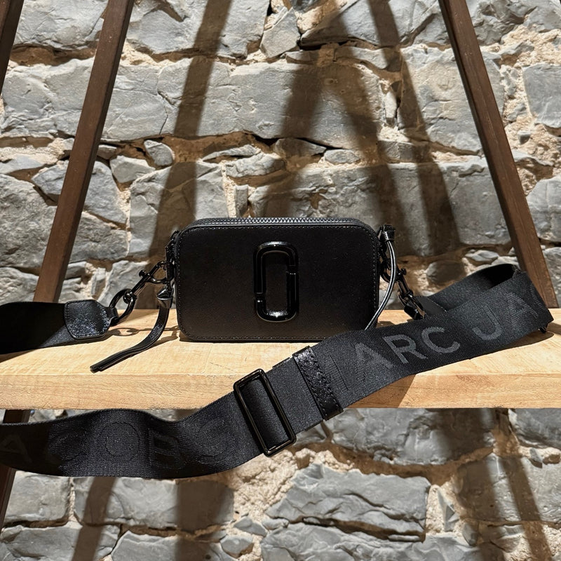 Marc Jacobs Black SnapShot Camera Bag