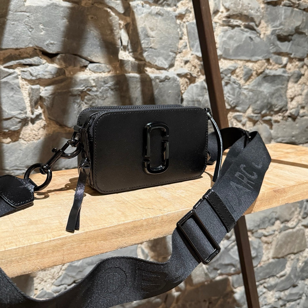 Marc Jacobs Black SnapShot Camera Bag