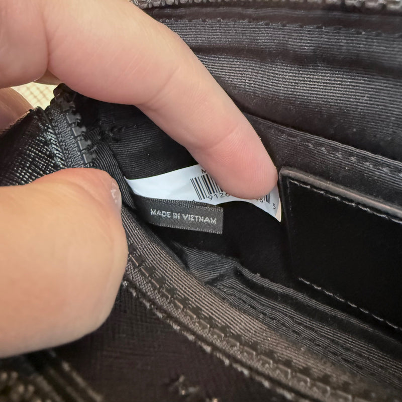 Marc Jacobs Black SnapShot Camera Bag