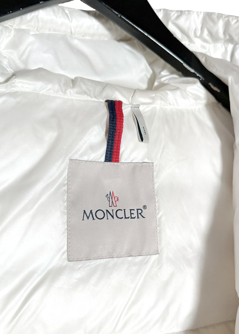 Brand label of Moncler Ivory Giroux Light Down Jacket