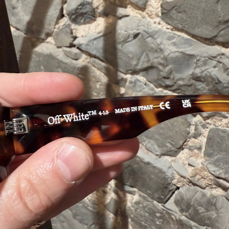 Off-White Havana OERI063 Memphis Logo Sunglasses
