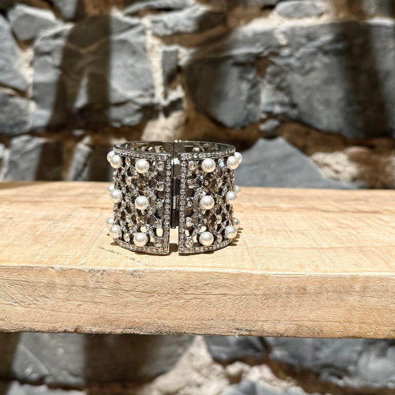 Hinged closure of Oscar De La Renta Crystal Pearl Embellished Hinged Cuff Bracelet