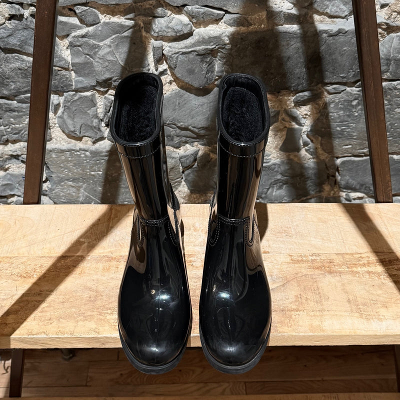 prada-black-enamel-triangle-