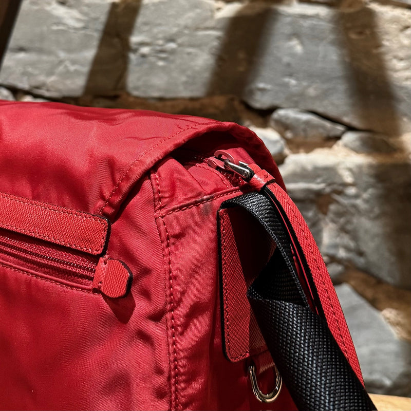 Sac à bandoulière Prada 2020 en nylon tessuto rouge