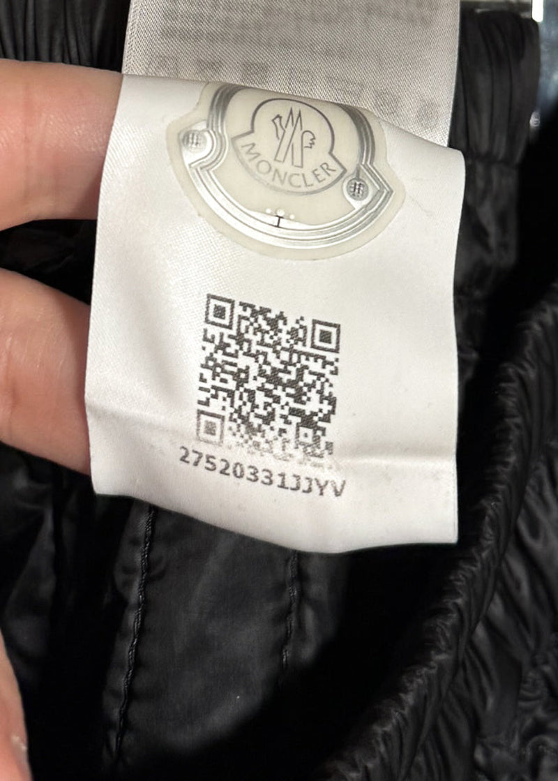 QR code label of Rick Owens X Moncler Black Quilted Boxer Shorts