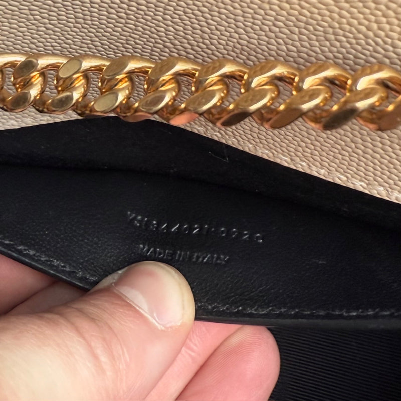 Stamps of Saint Laurent Beige Grain de Poudre Medium Kate Chain Bag