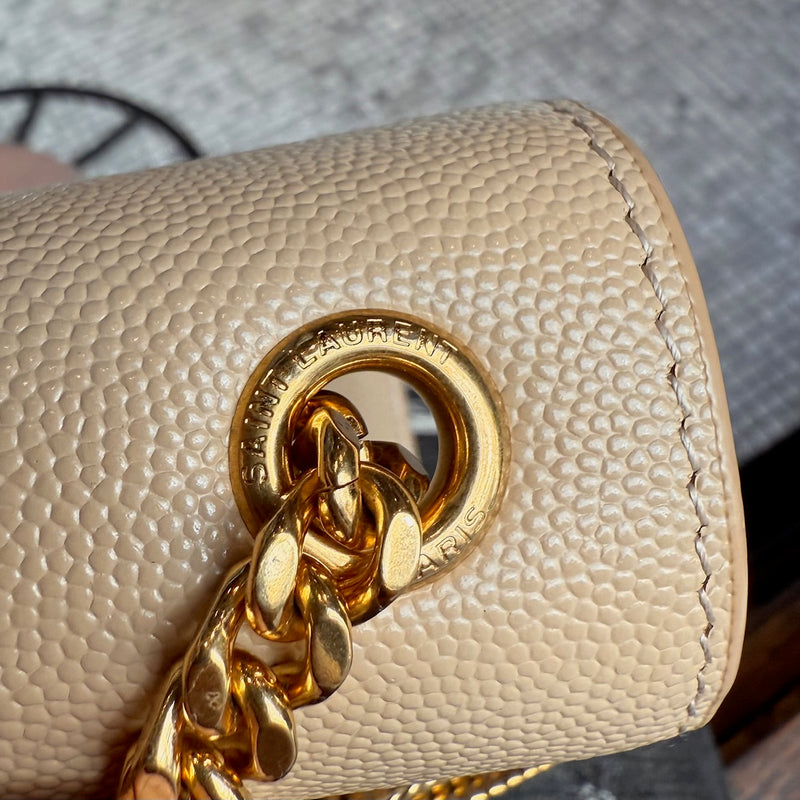 Branded hardware of Saint Laurent Beige Grain de Poudre Medium Kate Chain Bag
