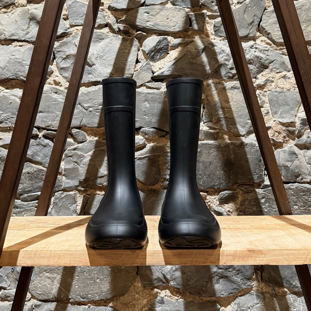 Front of Salvatore Ferragamo Black Rubber Gancini Accent Rain Boots