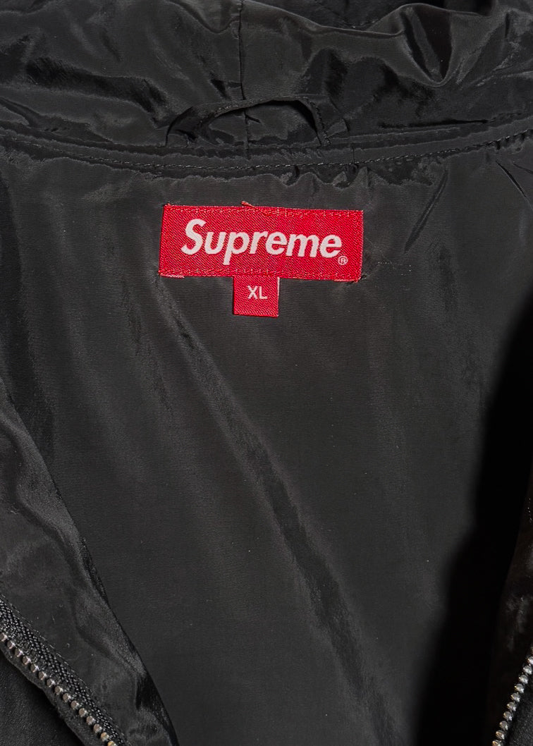 Brand and size labels of Supreme Automobili Lamborghini Black Quilted Hooded Jacket