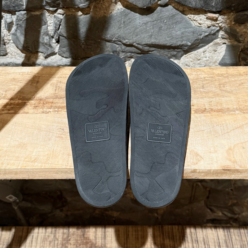 Branded outsoles of Valentino Blue Camo Star Rubber Slides