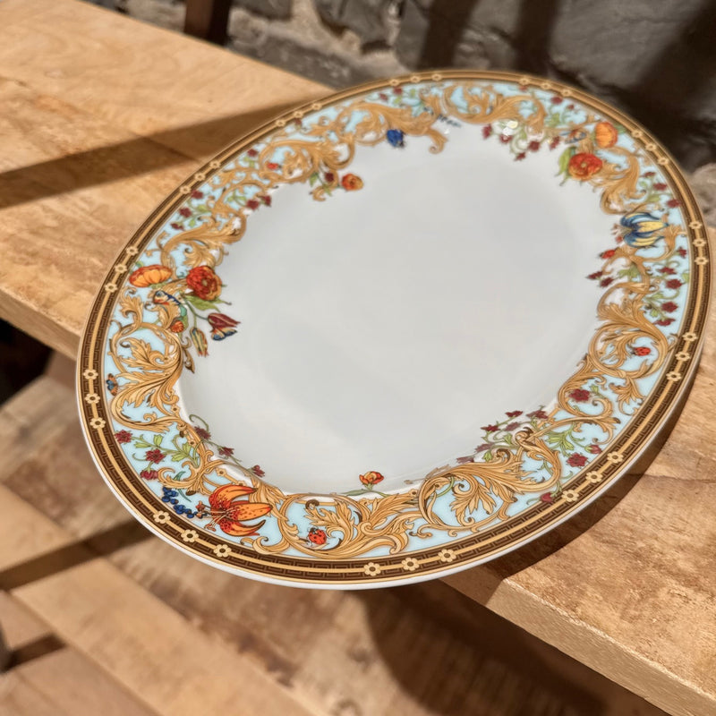 Top view of Versace Meets Rosenthal Jardin de Versace Large Oval 34 Service Platter
