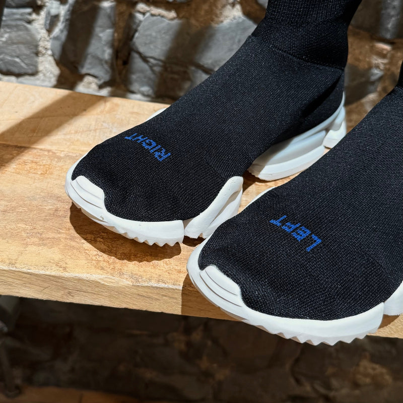 Vetements x Reebok Black Sock Pump Logo High-top Sneakers