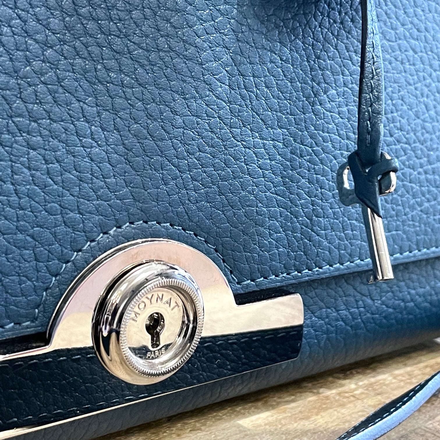 Leather handbag Moynat Paris Blue in Leather - 31439530