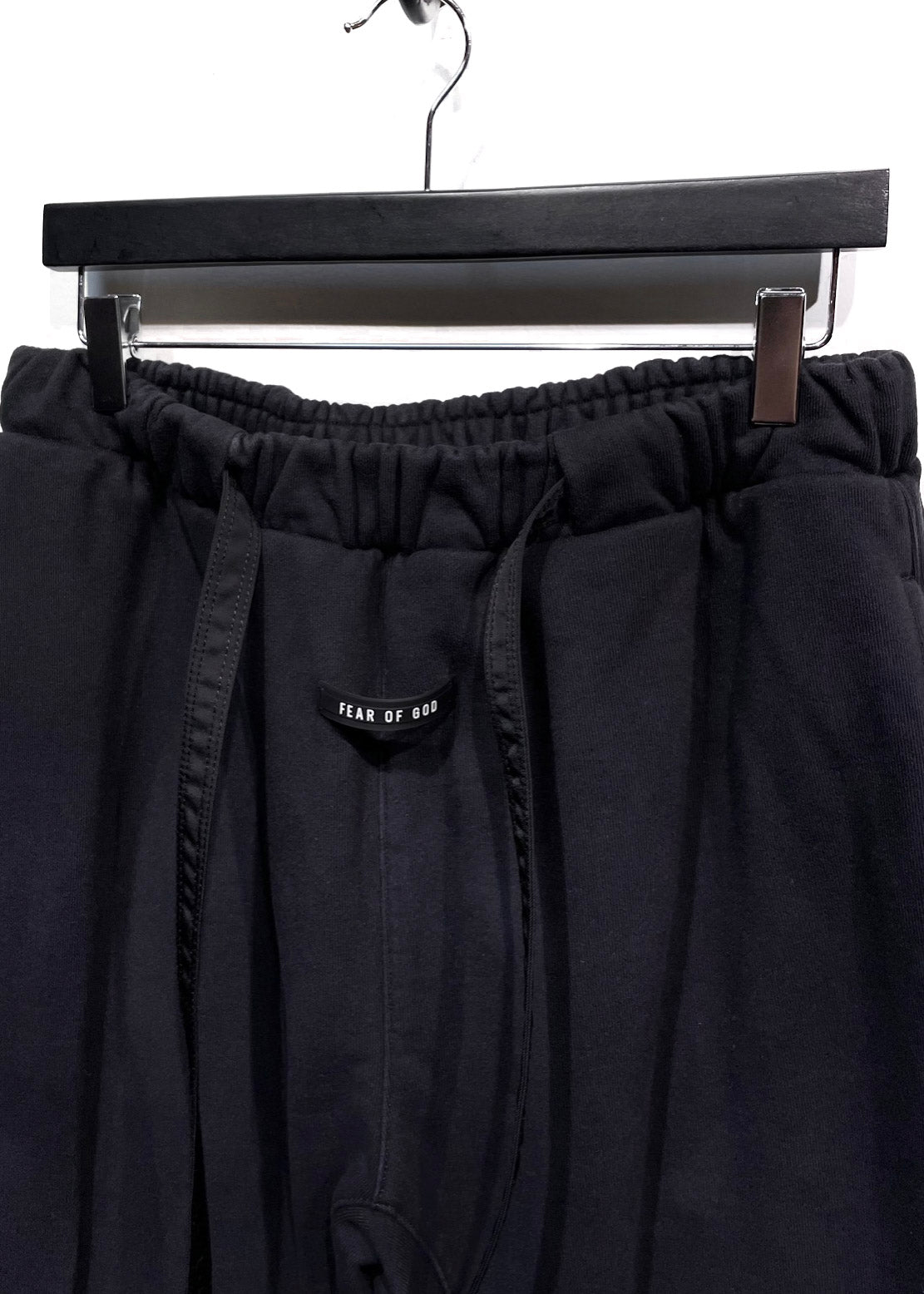 Fear Of God Sixth Collection Core Black Sweatpants – Boutique LUC.S