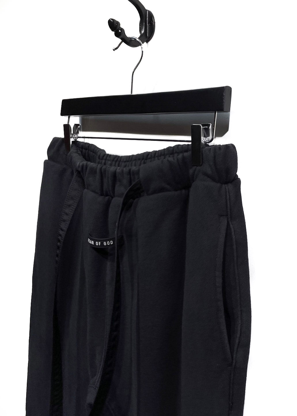 Fear Of God Sixth Collection Core Black Sweatpants – Boutique LUC.S