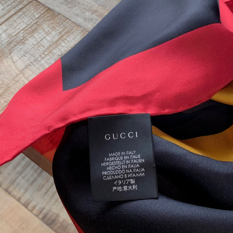 Gucci 2018 Rainbow Logo Cities Names Scarf