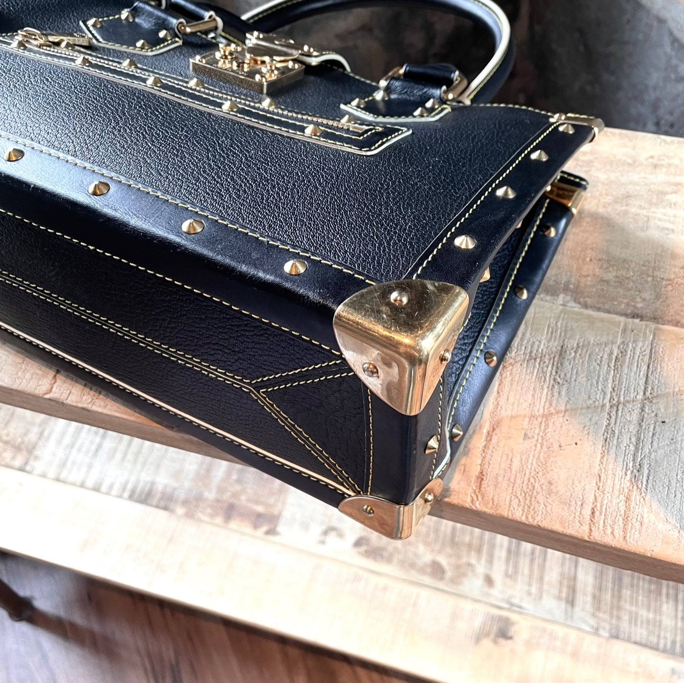 Louis Vuitton Black Leather Suhali Le Fabuleux Tote Bag – Boutique LUC.S