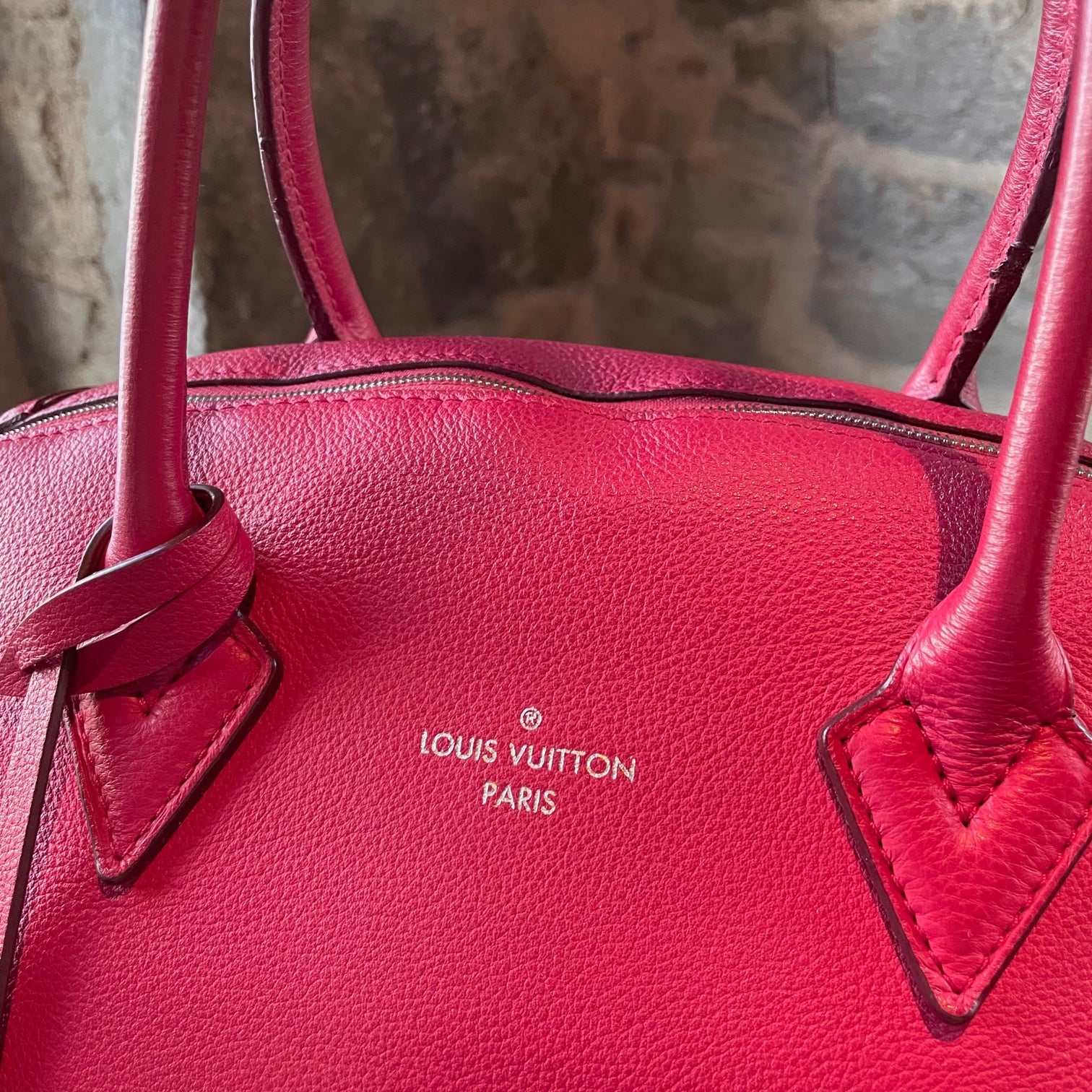 M50249 Louis Vuitton 2015 Soft Leather LockMe Handbag-Red