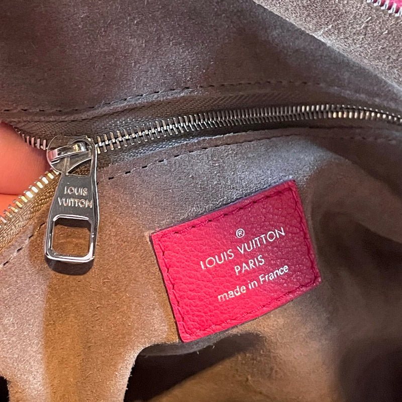 Cabas en cuir rouge Louis Vuitton Lockit MM