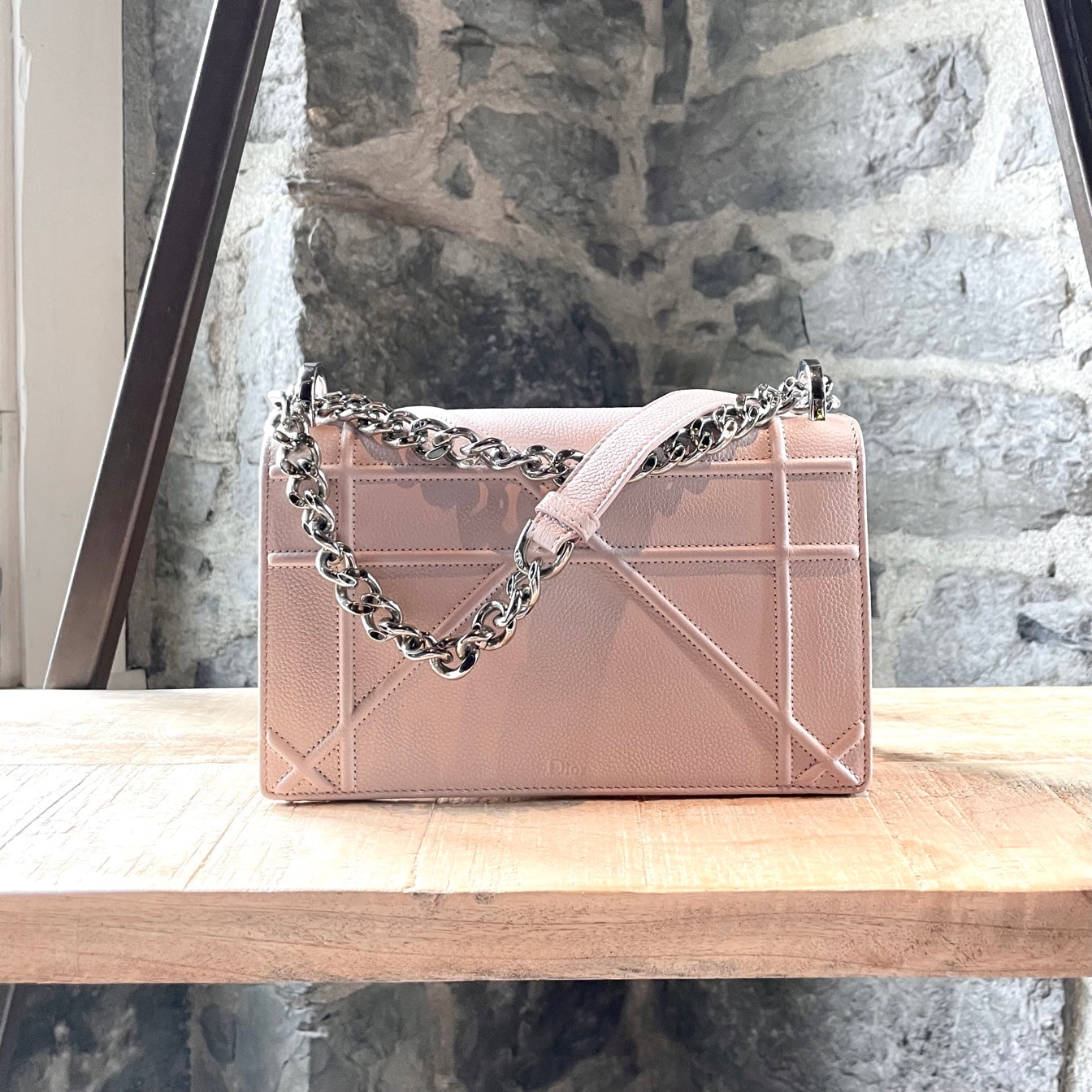 Diorama Bag Ice Pink Lambskin SHW Size 25×15.5×7.5 cm Adjustable Chain drop  49-53 cm Disclaimer : Luxury authenticbag is not associated…