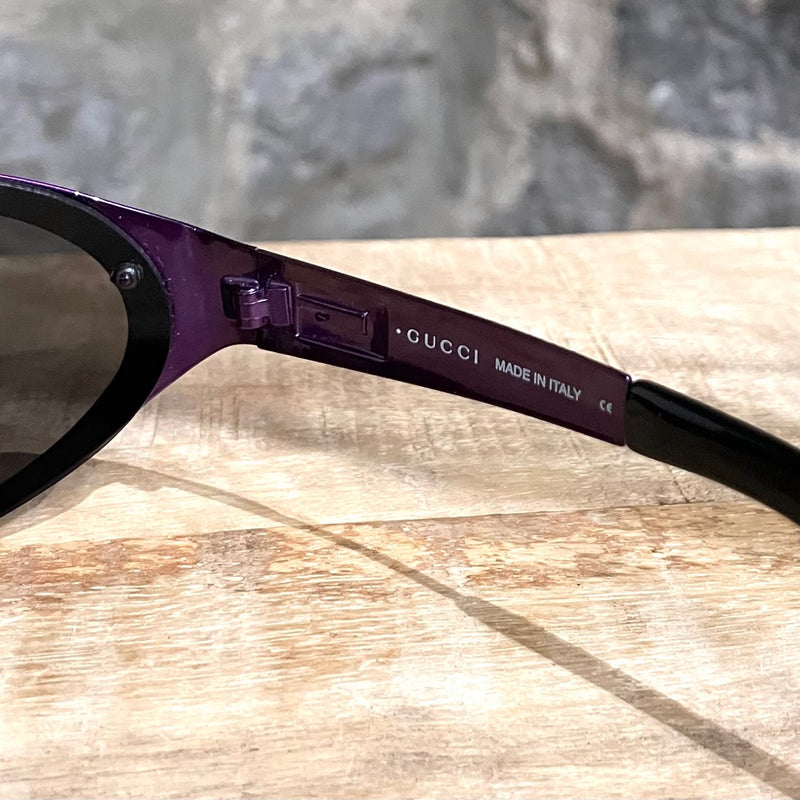 Lunettes de soleil ovales style bouclier Gucci GG 1612S violet