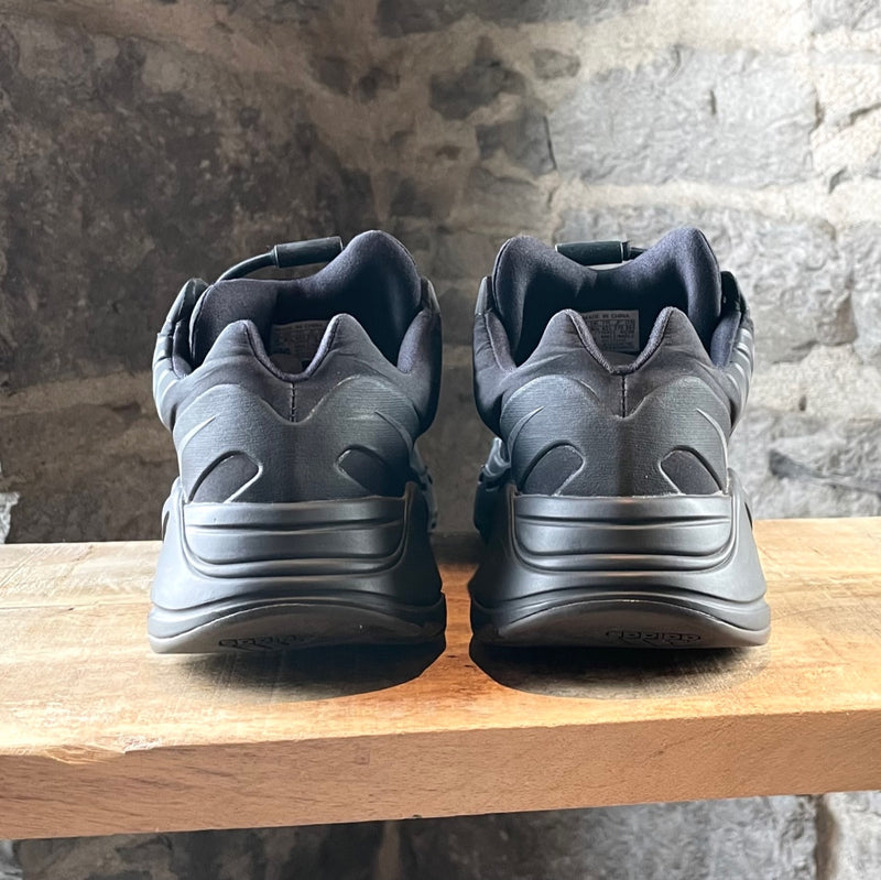 Adidas Yeezy Boost 700 MNVN Triple Black Sneakers