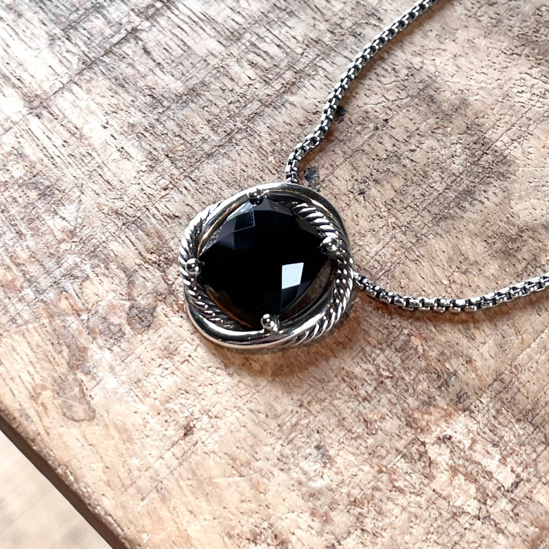 David Yurman Black Onyx Infinity Pendant Silver Necklace