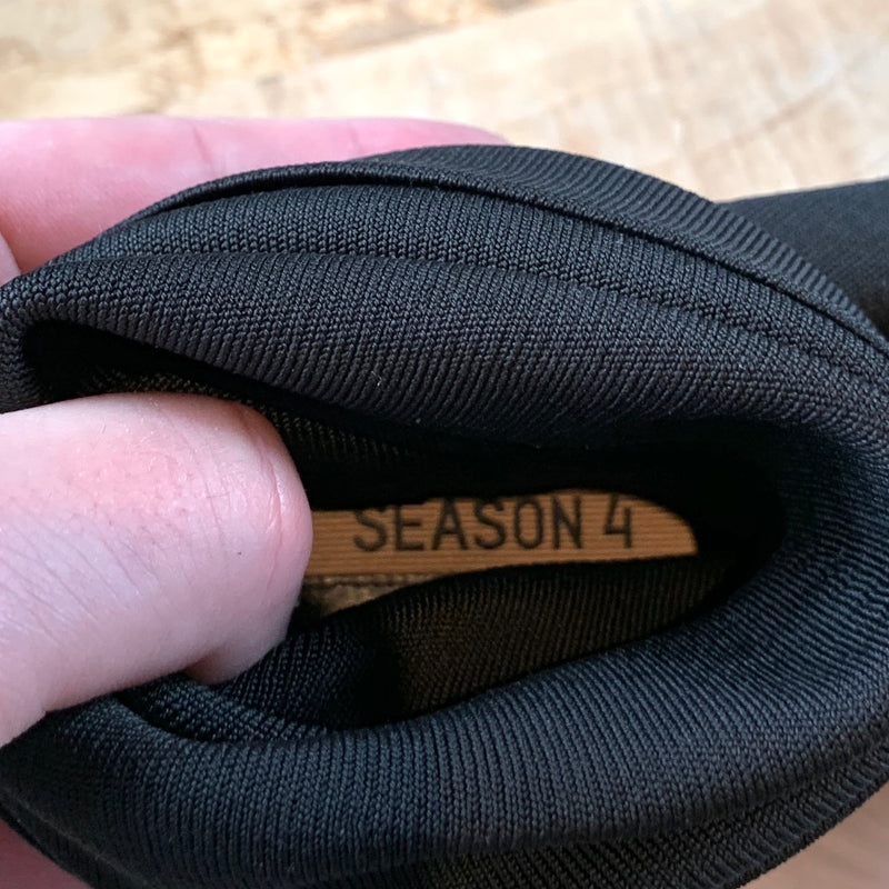 Bottes chaussettes noires pointues YEEZY Season 4 à talons