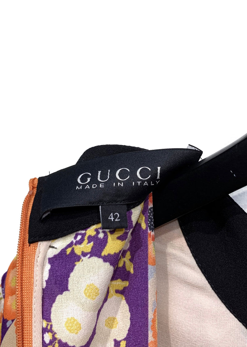 Robe style japonaise Gucci de défilé à empiècements floraux en soie