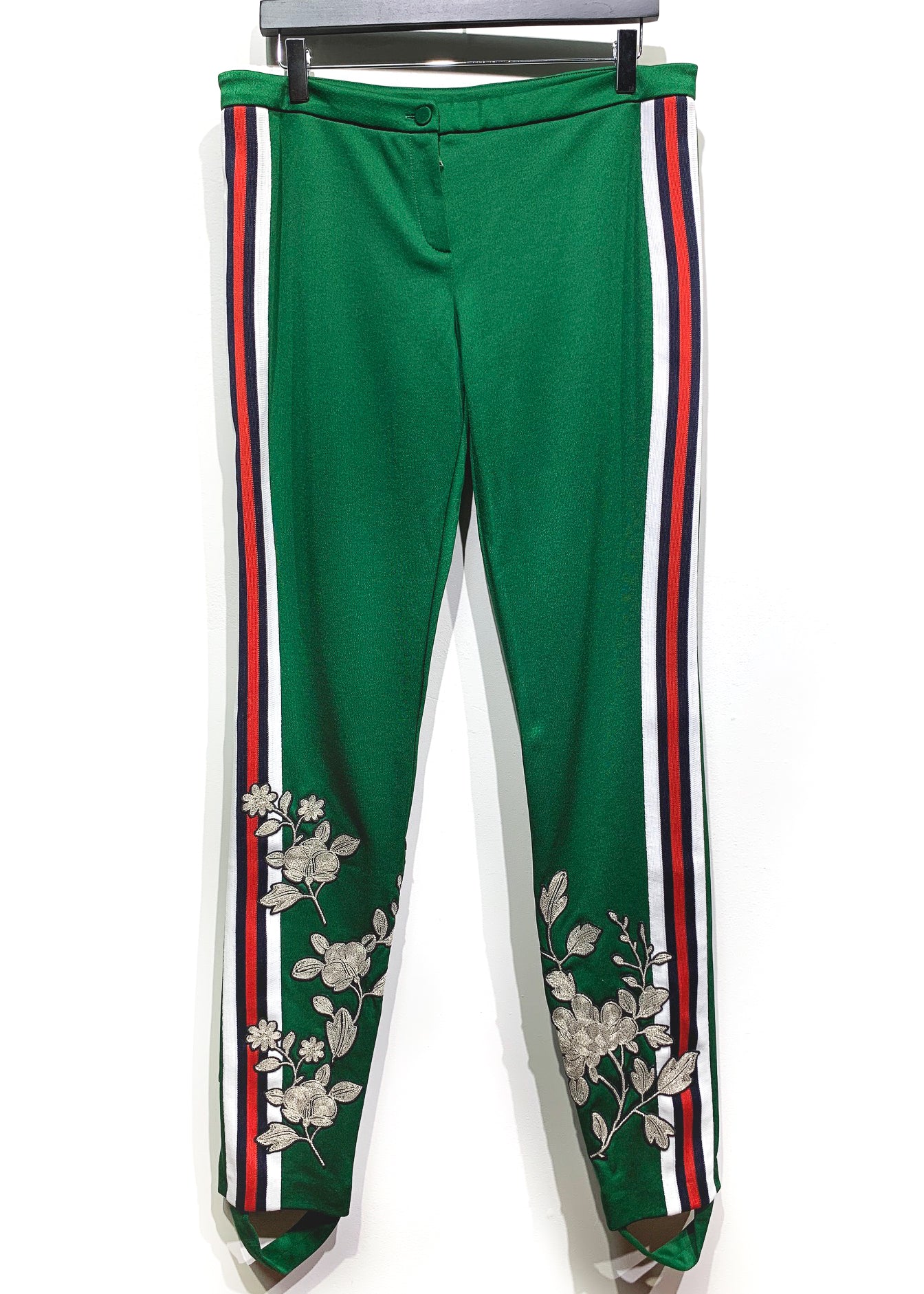 Gucci 2017 Runway Green Flower Embroidered Stirrup Mid-rise Leggings –  Boutique LUC.S