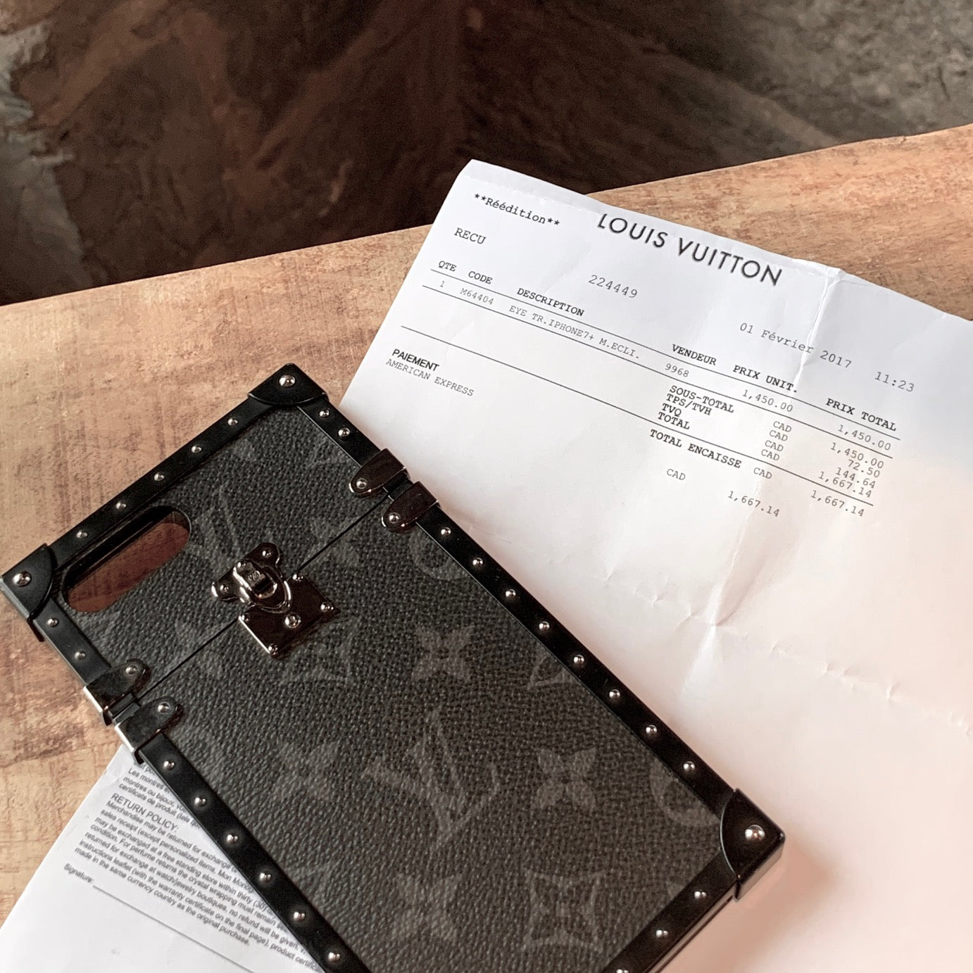 Louis Vuitton Monogram Eclipse Eye Trunk for iPhone 7+ Case – Boutique LUC.S