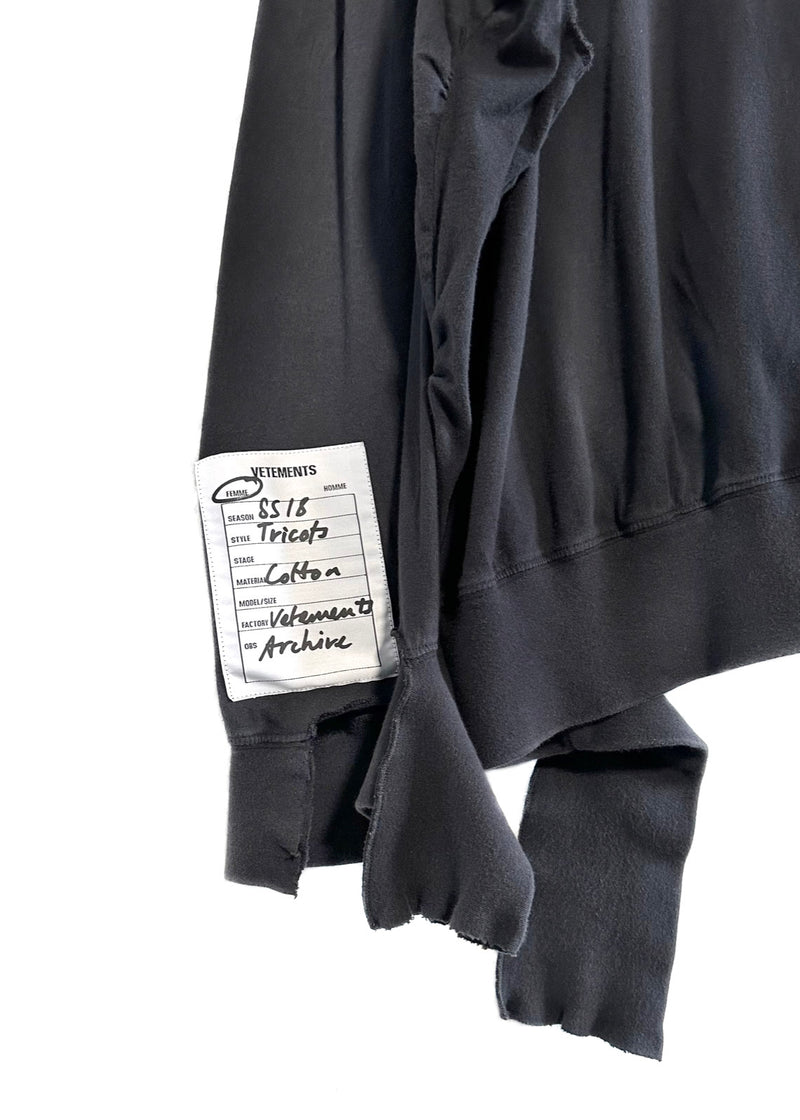 Sweat-shirt noir délavé asymétrique Vêtements SS18