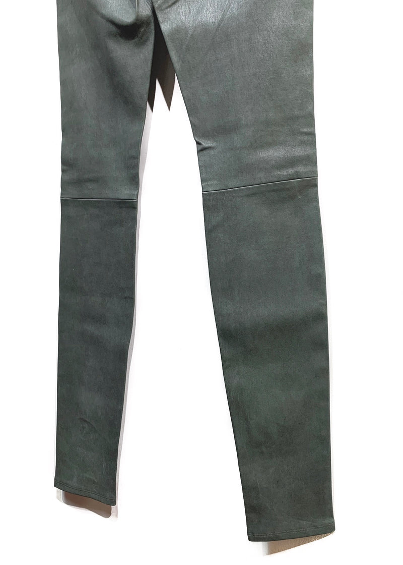 Pantalon legging en cuir extensible vert kaki Helmut Lang