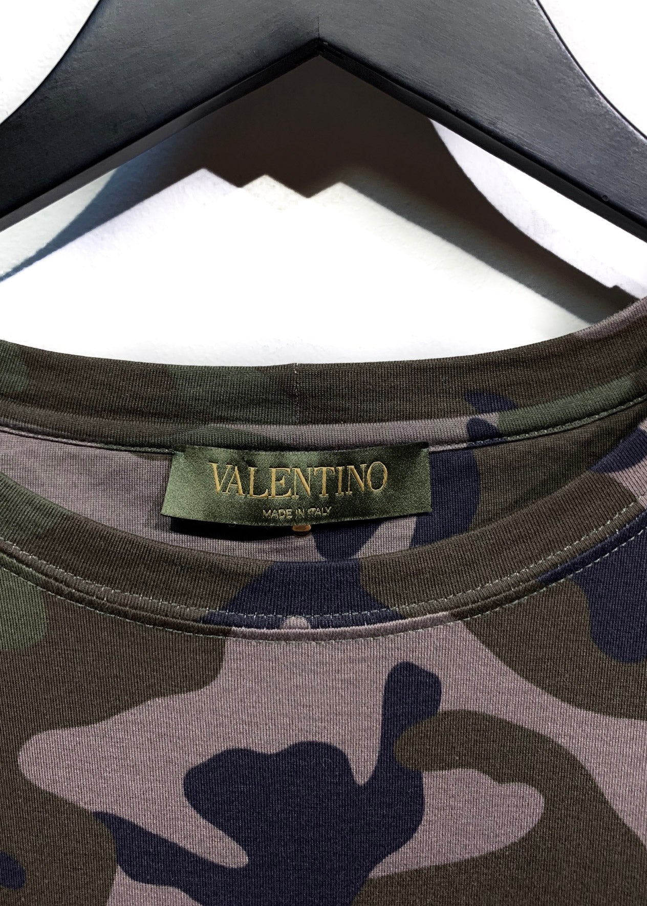 Valentino T-shirt – LUC.S