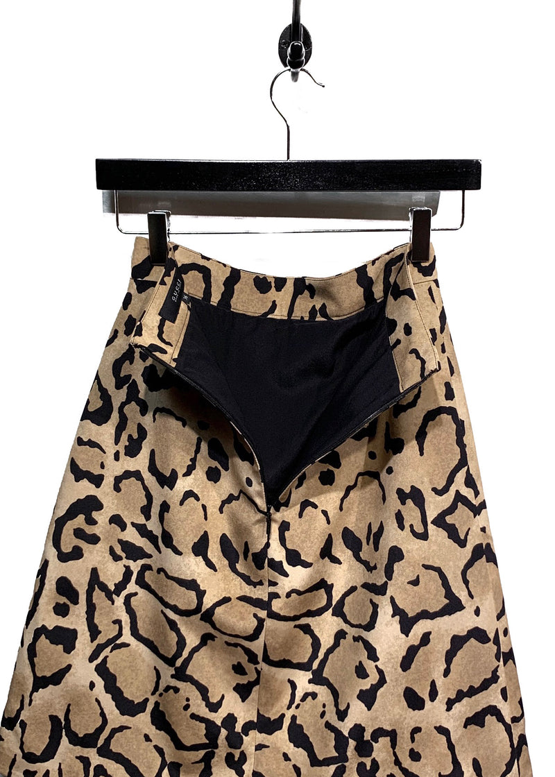 Jupe trapèze en soie à imprimé léopard Gucci